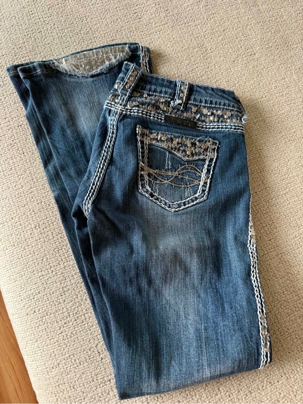 Cowgirl Tuff Dark Blue Embellished Bootcut Jeans 26 W x 33 Long